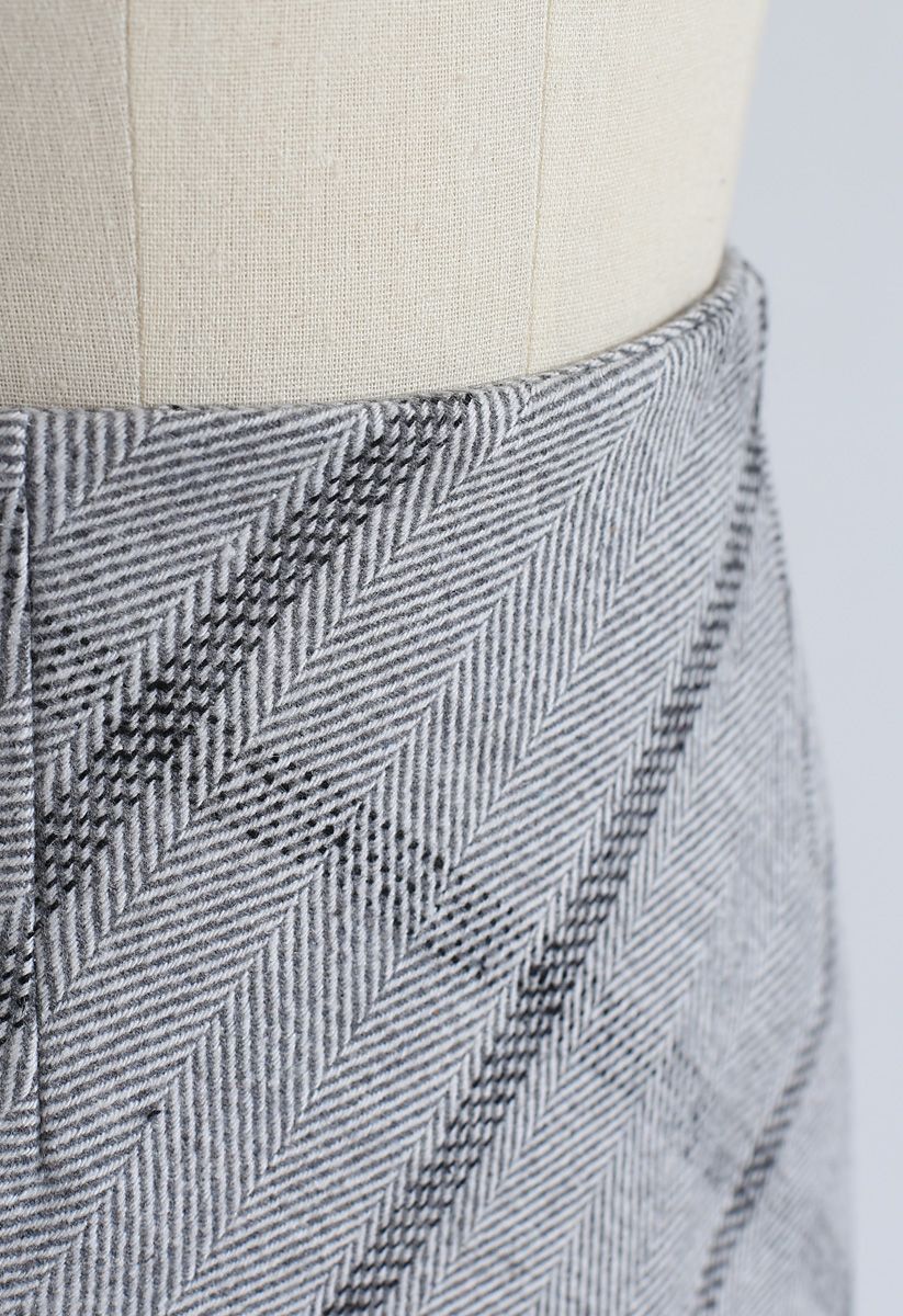 Everyday Essential Wool-Blend Bud Skirt in Grey