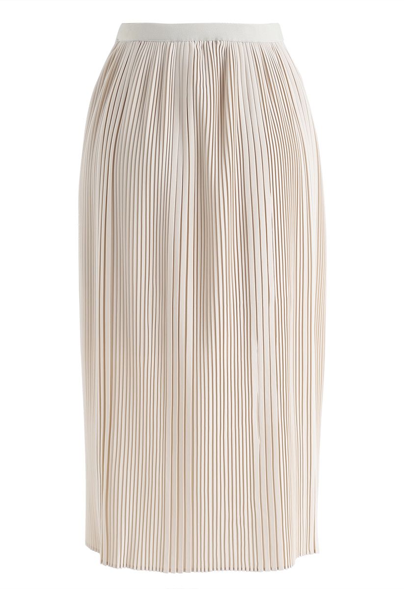 Someone to Love Pleated Skirt in Cream