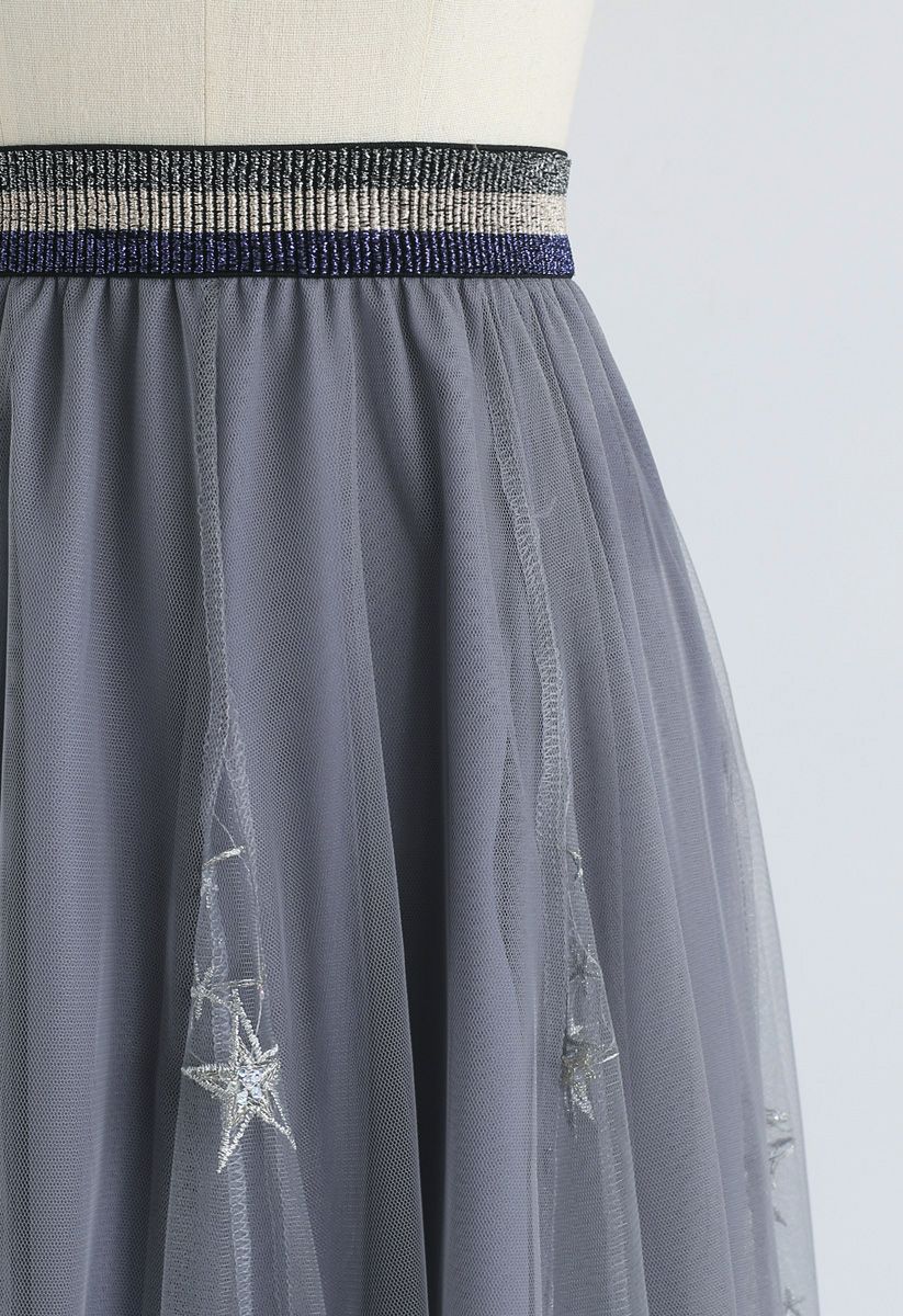 Dazzling Stars Tulle Midi Skirt in Grey