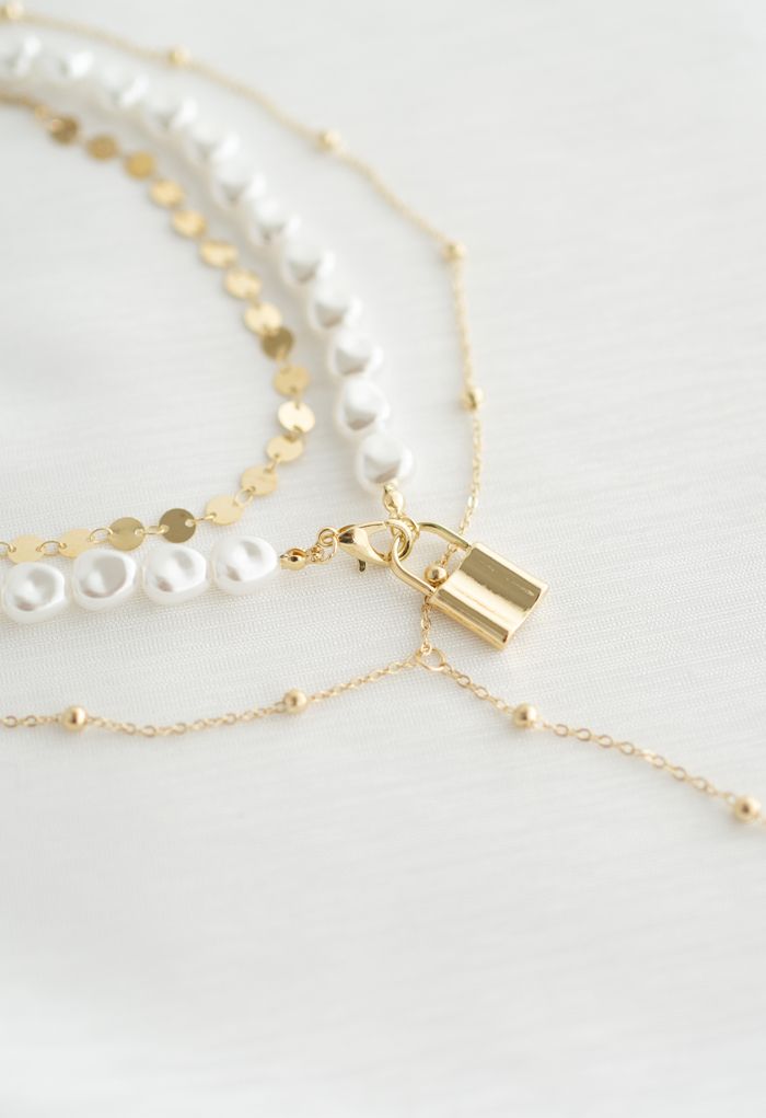Multi-Layered Coin Pearl Gold Lock Necklace