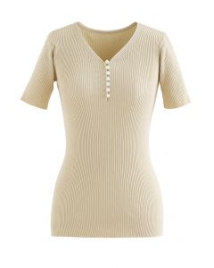 Pearly Button Short Sleeve Knit Top in Camel