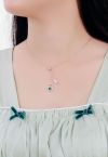 Calabash Shape Emerald Gem Necklace